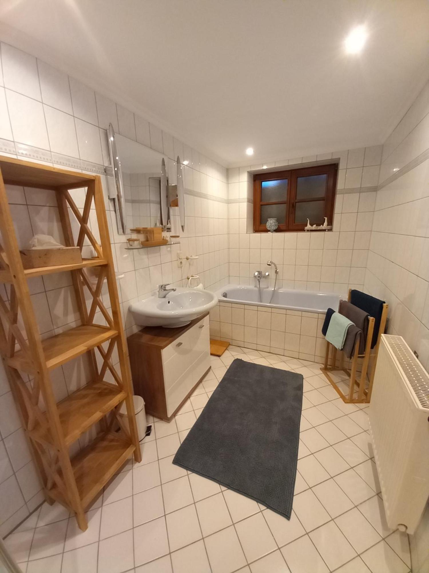 S'Rastl Direkt Mit Bergpanorama Apartment Grundlsee Ngoại thất bức ảnh